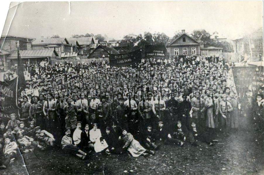 Именно на их землях начинался старейший. Лето 1918 года фото. Добровольческого коммунистического отряда сво. 3 Й Коммунистический добровольческий отряд. Отряд Онега добровольческий.