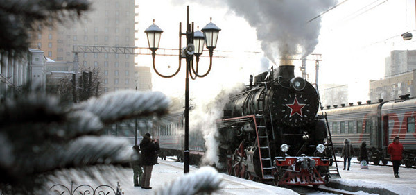 Февральские паровозные туры 🚂


❄️ Что может быть прекраснее паровоза на фоне зимнего пейзажа? Предложите своим клиентам насладиться великолепием картины во время наших туров на ретропоезде! 


Экскурсия: Паровозная прогулка 🚂🚂🚂


⛄️ 6 февраля состоится самый популярный тур на ретропоезде. В трёхчасовой программе – экскурсия по Музею железнодорожного транспорта под открытым небом на Рижском вокзале, поездка под звук паровозного гудка до платформы Красный Балтиец, знакомство с инфраструктурой и музейными экспозициями отреставрированного веерного депо «Подмосковная» и возвращение на Рижский вокзал на ретропоезде. 


👉 Стоимость: 
для взрослых – 1700 руб.; 
для детей 3–13 лет – 1500 руб. 


📞 Забронировать тур info@vseonline.org +74993228517, +79254606705


Подробнее http://blog.vseonline.org/2016/01/fevralskie-parovoznie-turi-2016.html


#турыроссия #паровоз #поезд #ретропоезд #6февраля #февраль #рижскийвокзал #красныйбалтиец #депоподмосковная #рждтур #всёонлайн