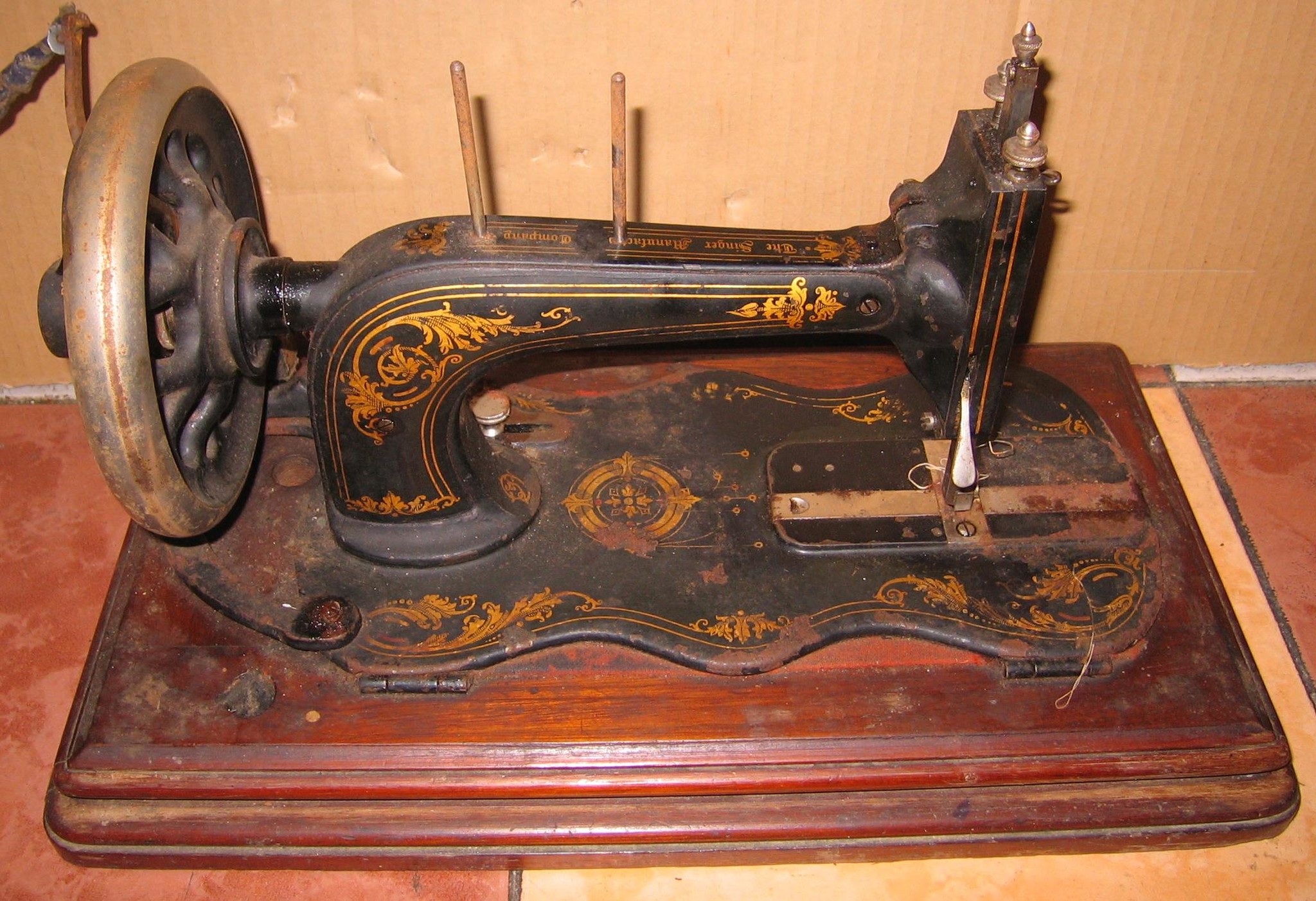 Продать швейную машинку зингер. Швейная машинка Зингер а867968. Швейная машинка (Zinger super 2001). Zinger швейная машинка 1940г.